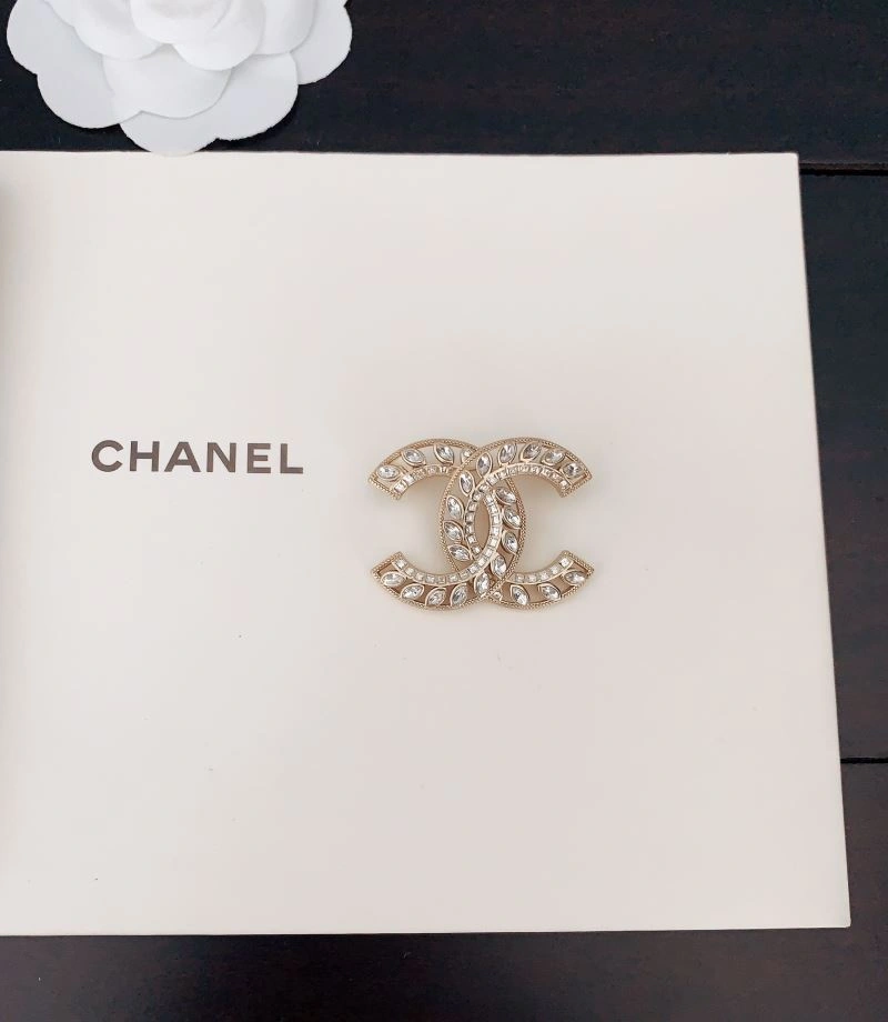 ModernLook Chanel Brooches 228246