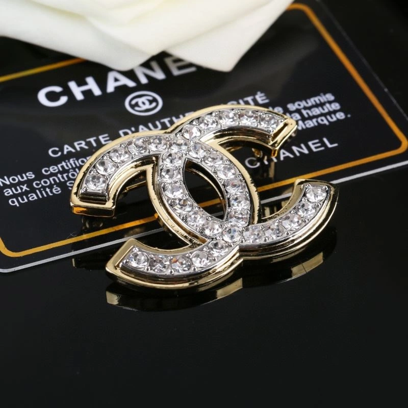 FreshLook Chanel Brooches 228247