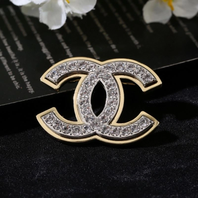 FreshLook Chanel Brooches 228247
