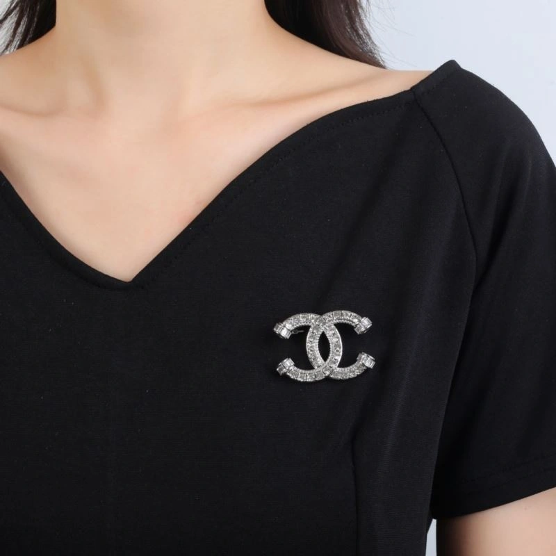Chanel Brooches WeatherProof 228241