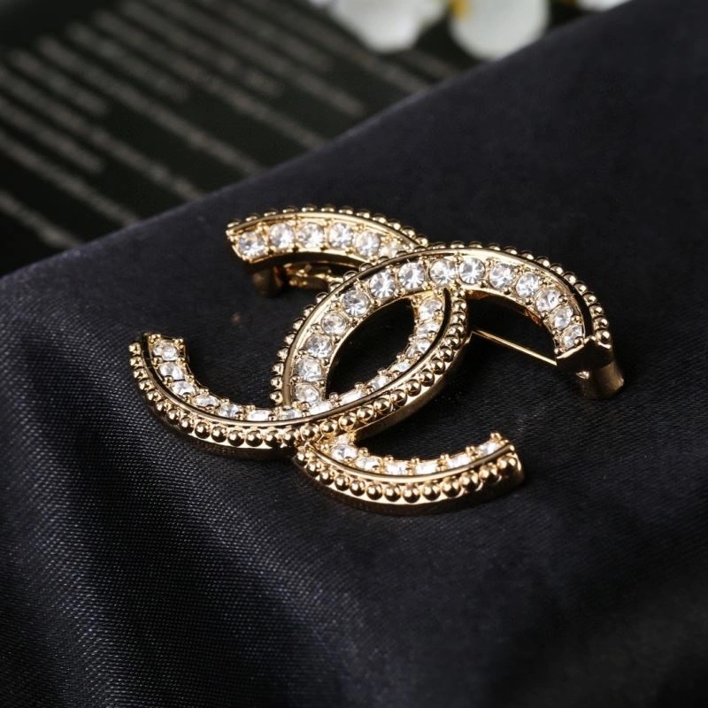 Chanel Brooches Soft 228239