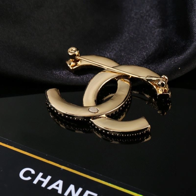 Chanel Brooches Soft 228239