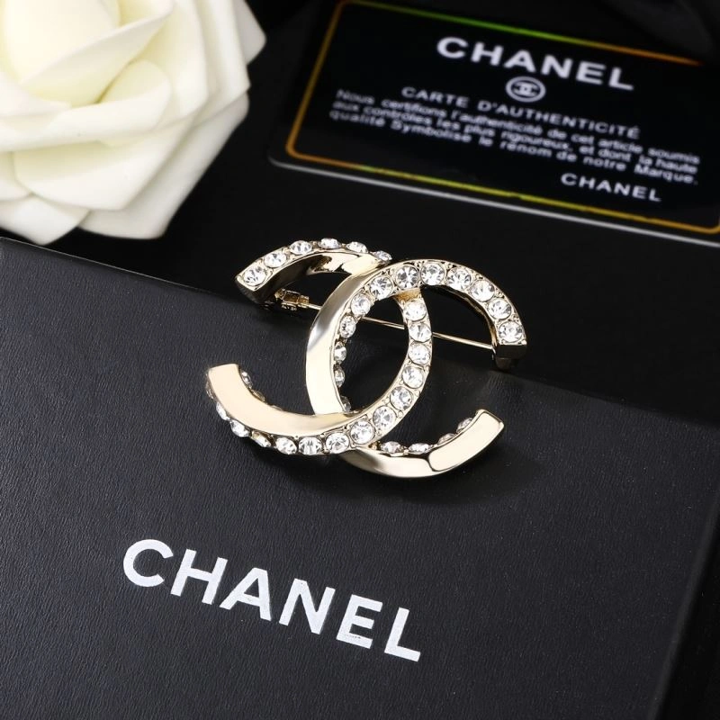 Chanel Brooches AllSeason 228229