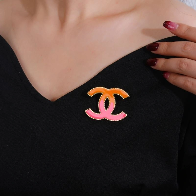Chanel Brooches Refined 228231
