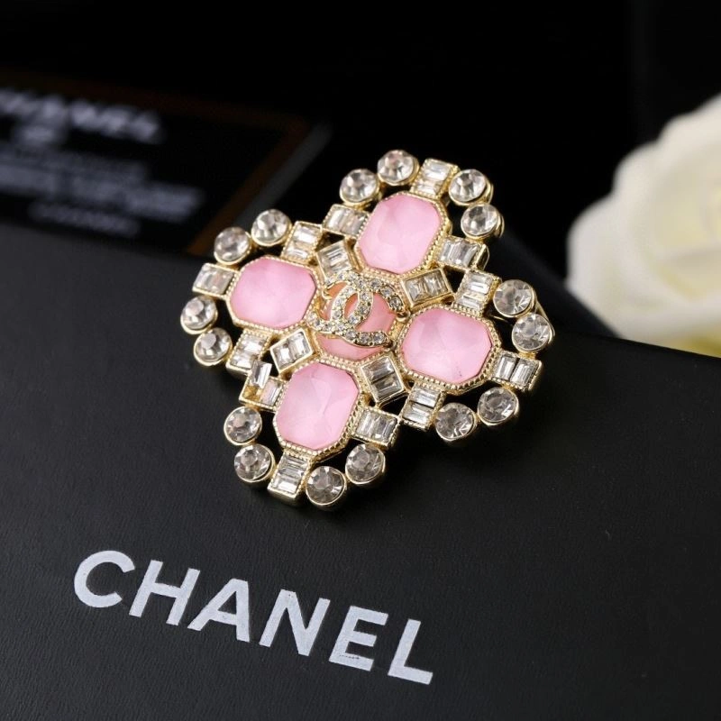 AllSeason Chanel Brooches 228376