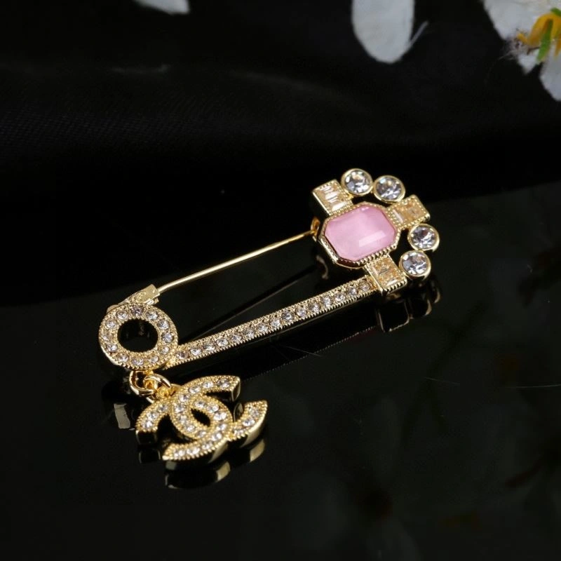Chanel Brooches Lightweight 228242