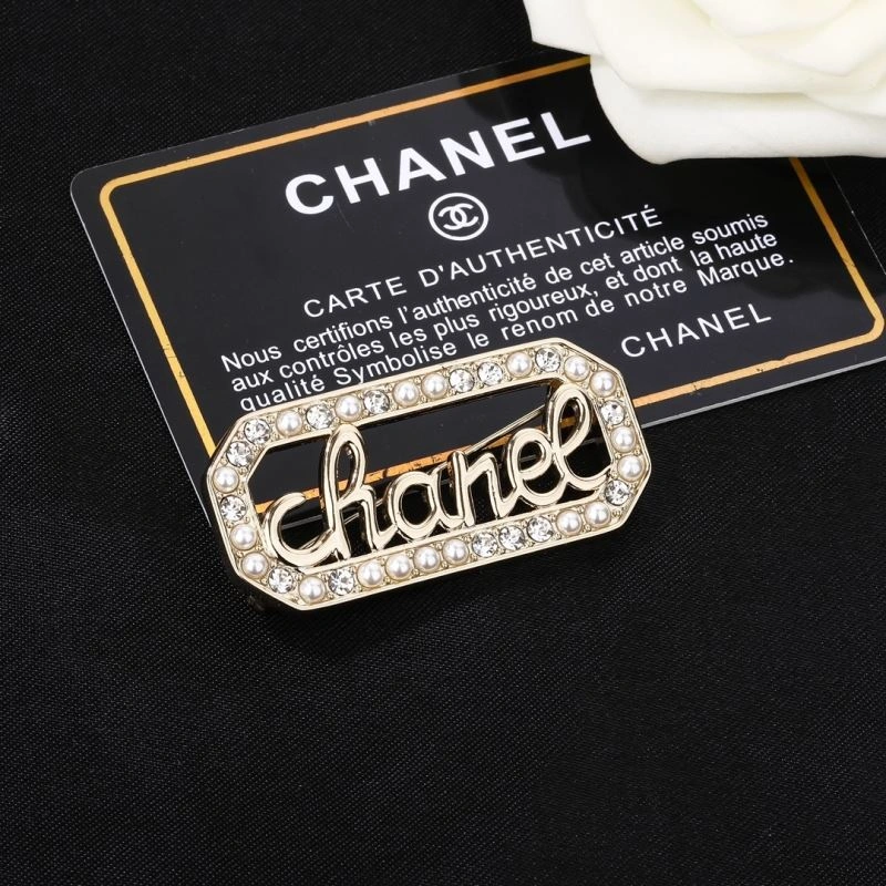 Chanel Brooches EasyMatch 228237