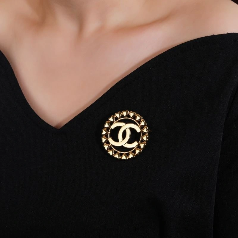 Chanel Brooches TimelessDesign 228228