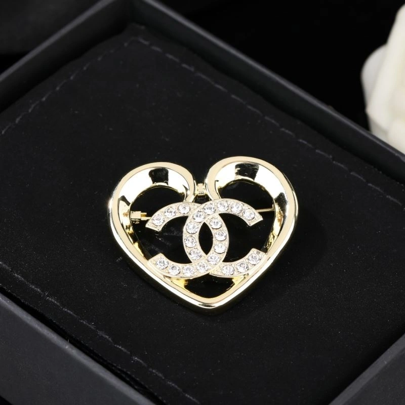 Chanel Brooches Unisex 228227
