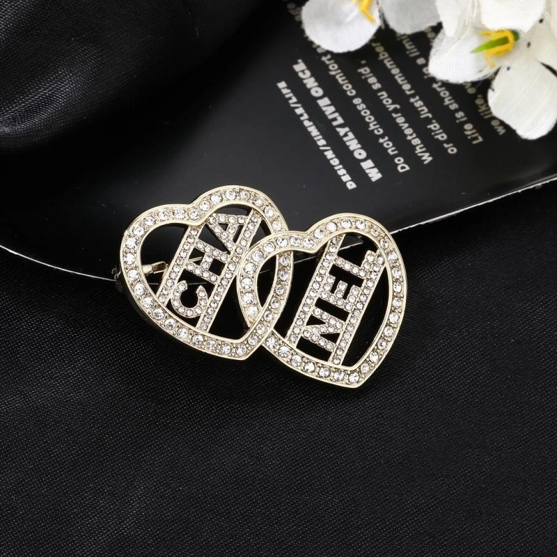 MultiPurpose Chanel Brooches 228219