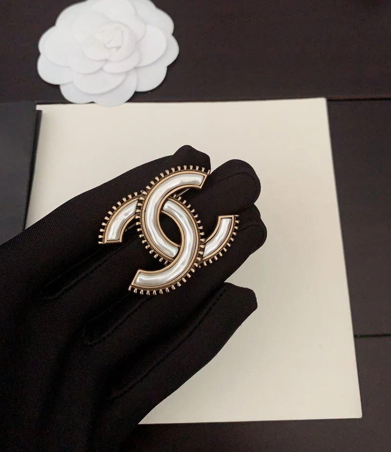 Chanel Brooches Compact 228256