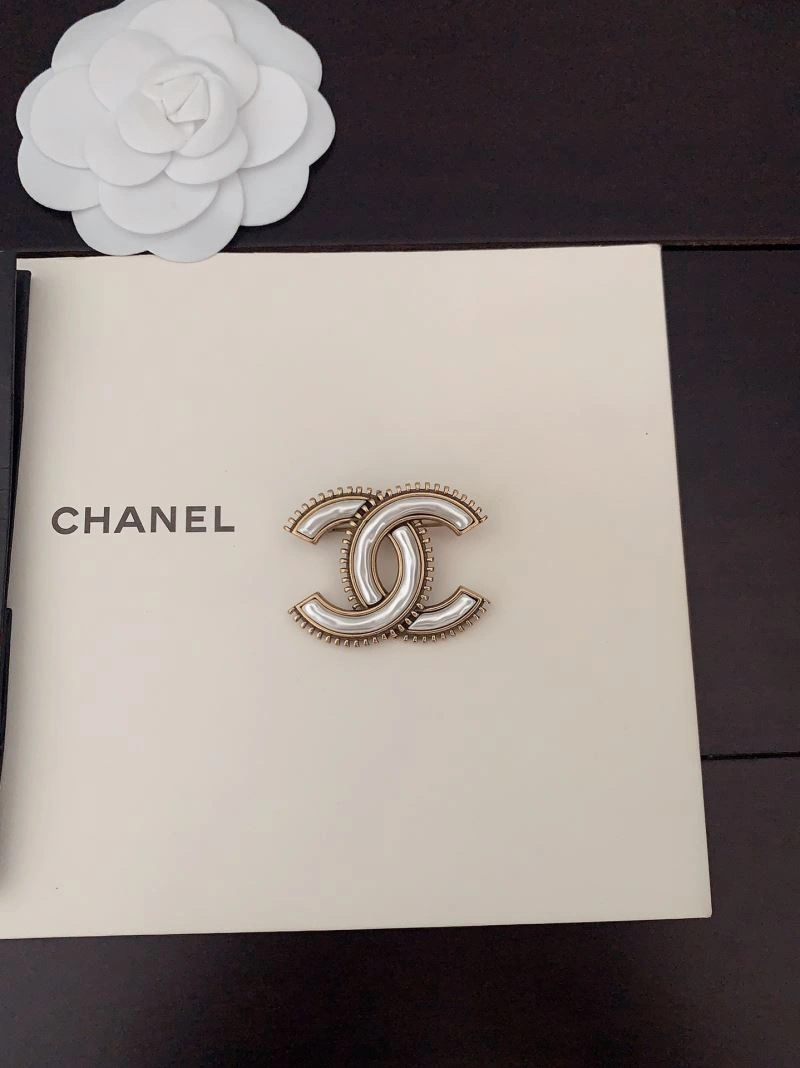 Chanel Brooches Compact 228256