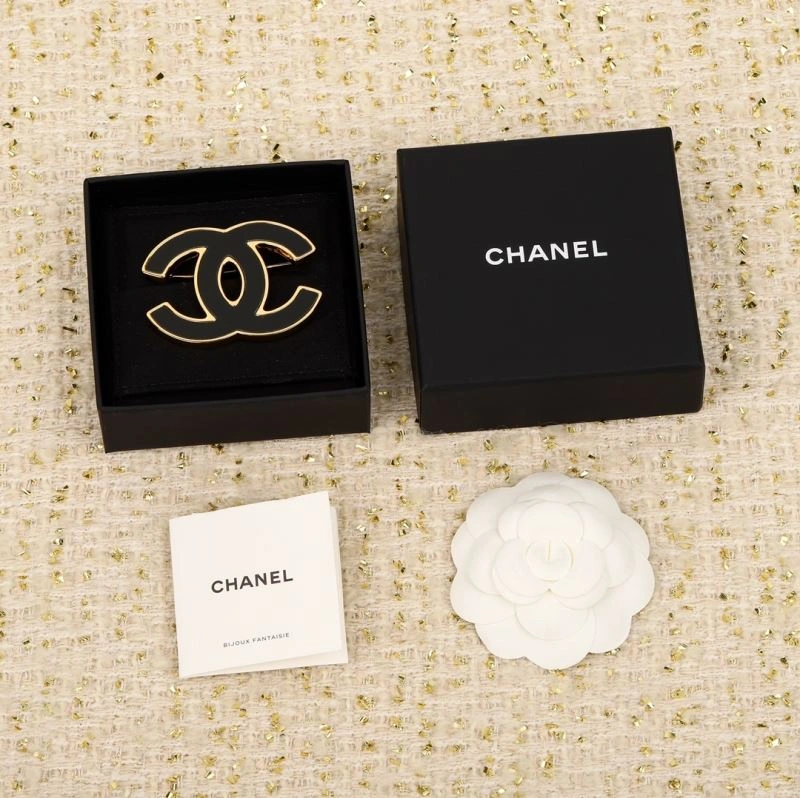 Chanel Brooches ZipUp 228226