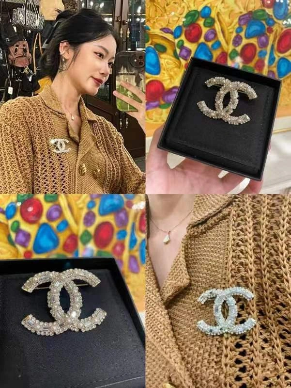 Trendsetting Chanel Brooches 228209