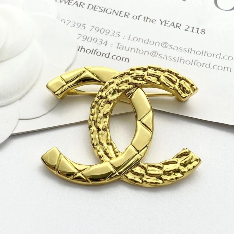GoodFit Chanel Brooches 228222
