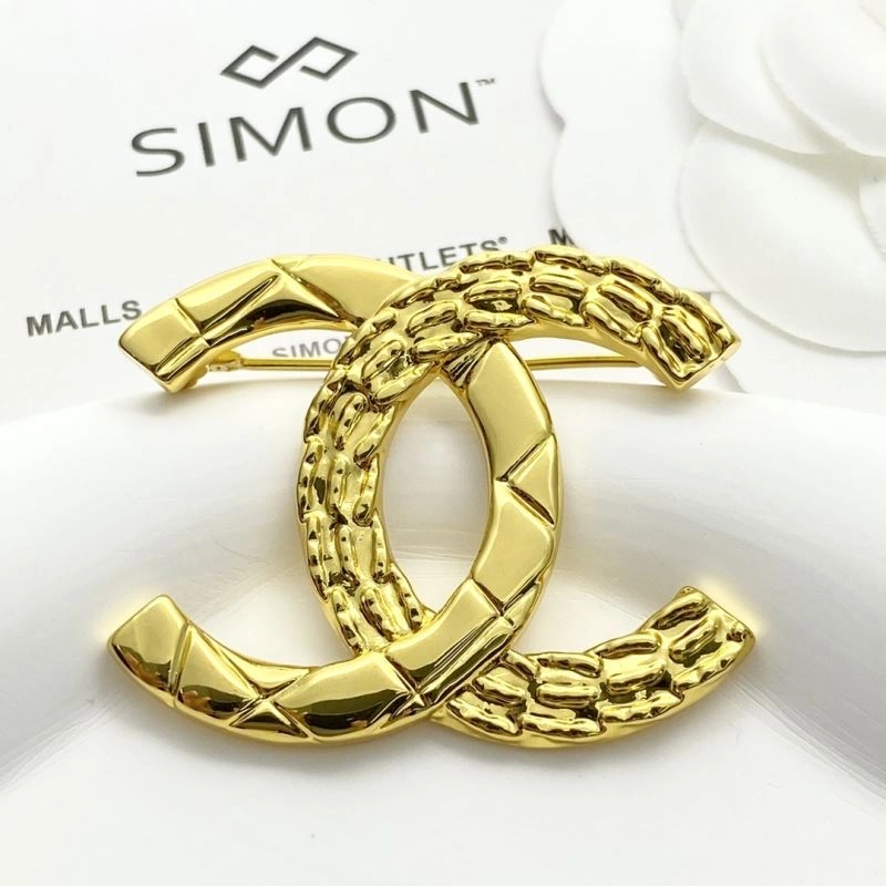 GoodFit Chanel Brooches 228222