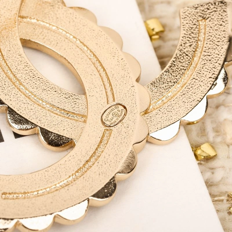 Functional Chanel Brooches 228260