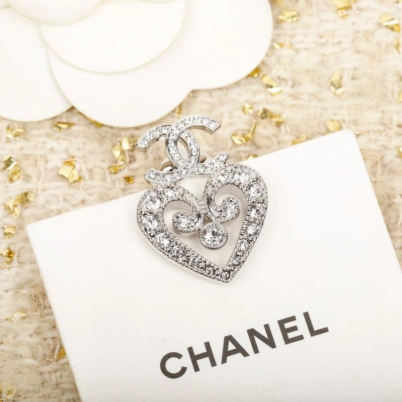 GoodFit Chanel Brooches 228259