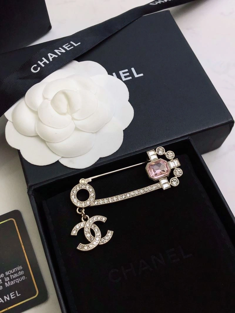 Chanel Brooches UrbanStyle 228205