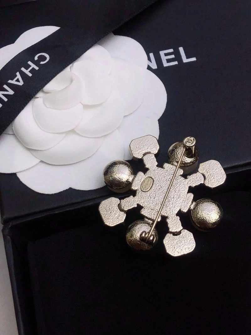 Chanel Brooches ModernLook 228208