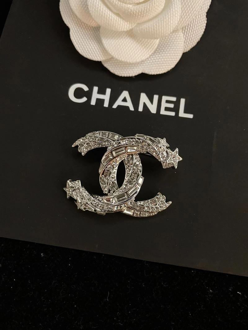 WeatherProof Chanel Brooches 228198