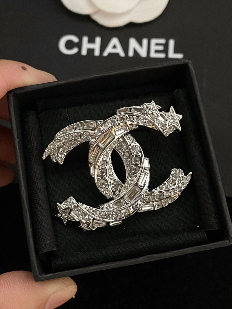 WeatherProof Chanel Brooches 228198