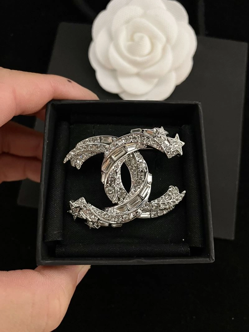 WeatherProof Chanel Brooches 228198