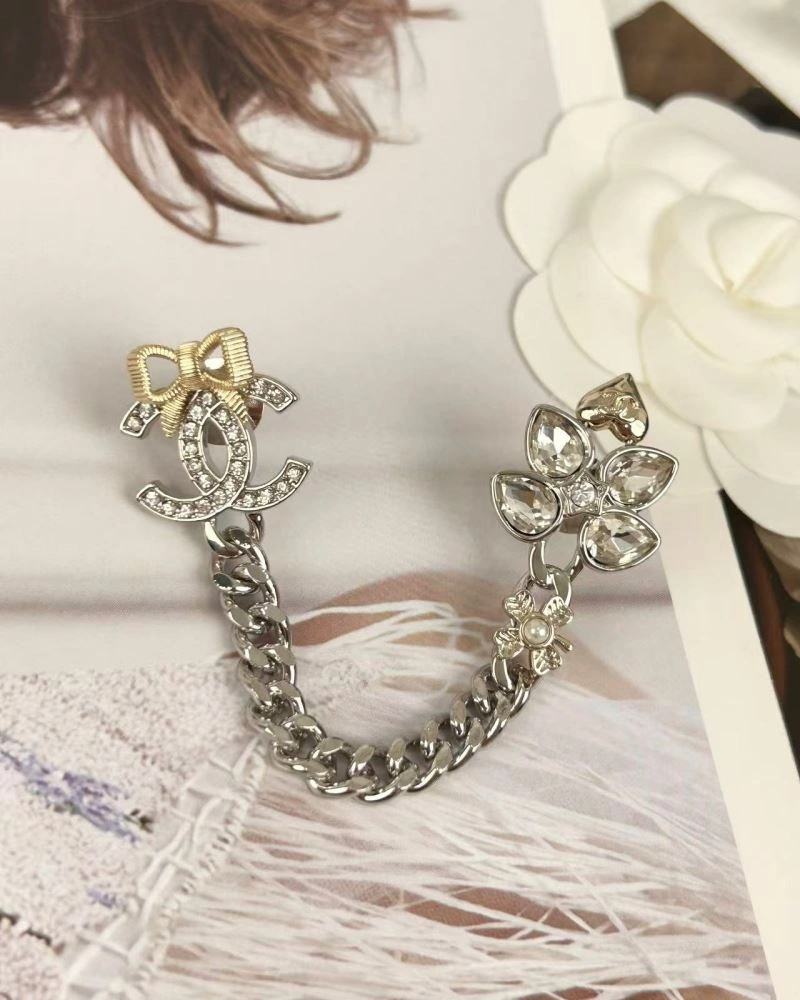 Chanel Brooches Tailored 228184