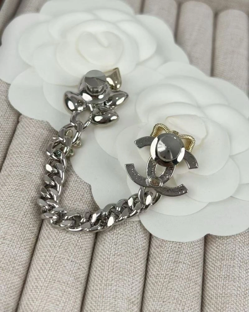 Chanel Brooches Tailored 228184
