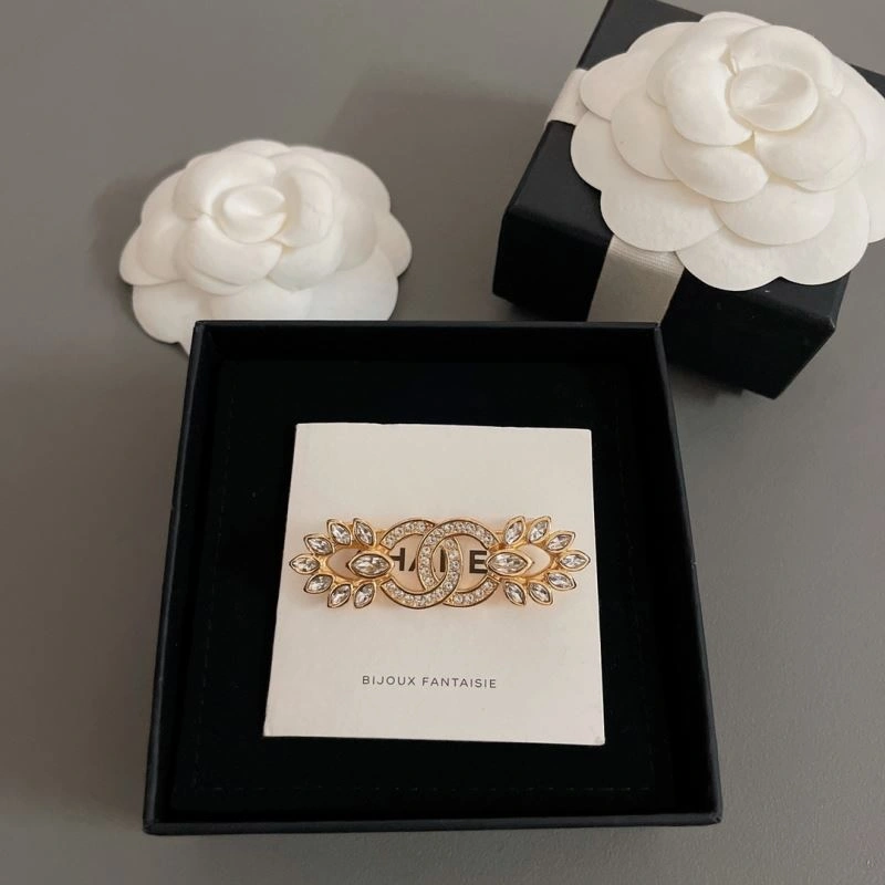SmartChoice Chanel Brooches 228221
