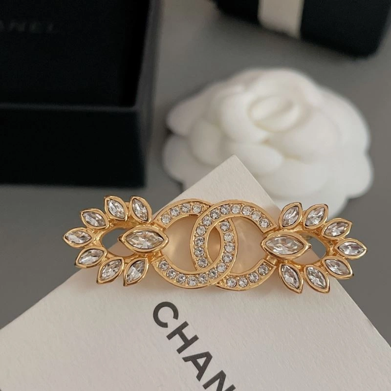 SmartChoice Chanel Brooches 228221
