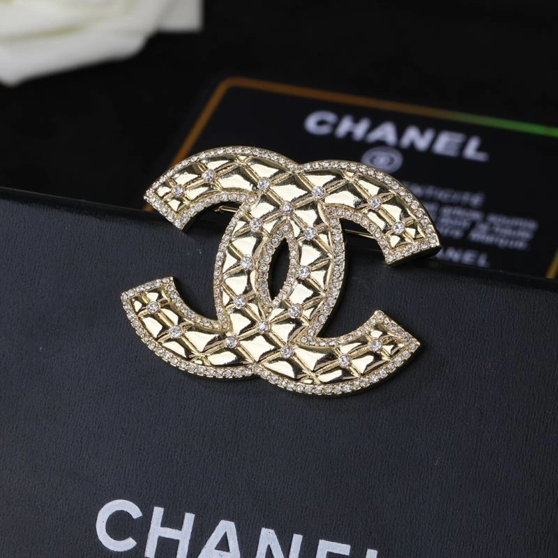 Chanel Brooches UrbanChic 228194