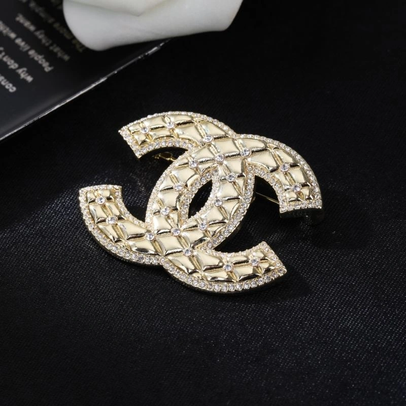 Chanel Brooches UrbanChic 228194