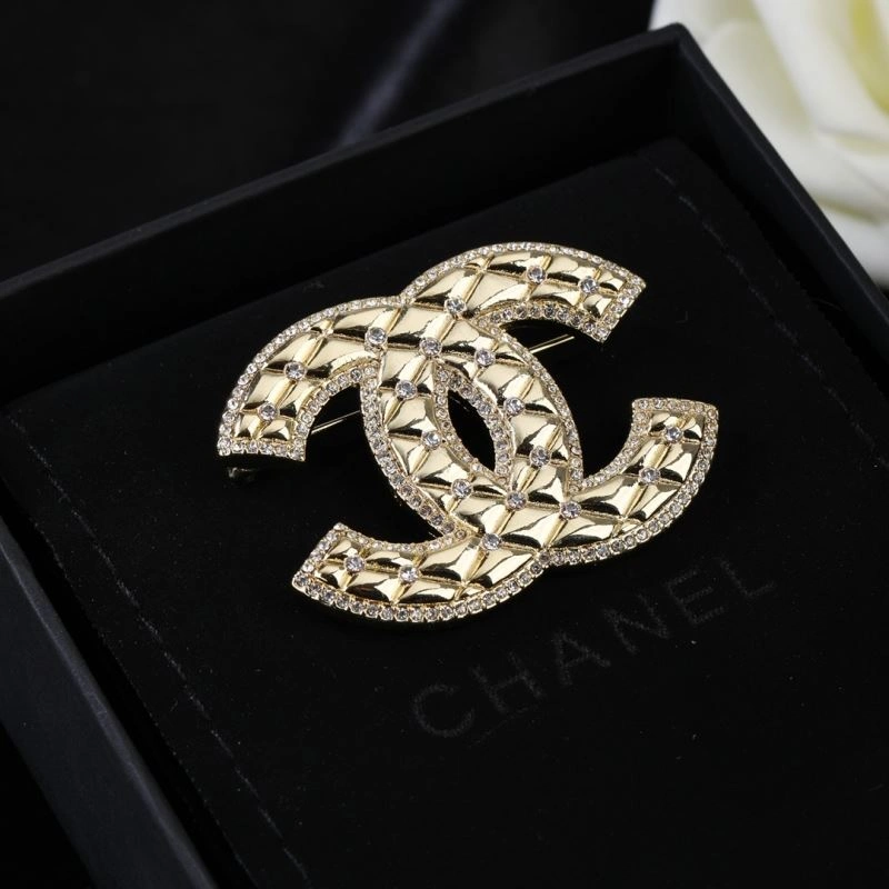 Chanel Brooches UrbanChic 228194