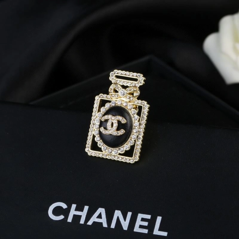 Chanel Brooches MultiPurpose 228190
