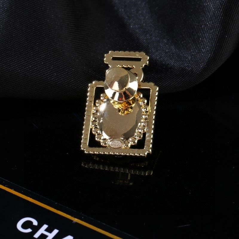 Chanel Brooches MultiPurpose 228190