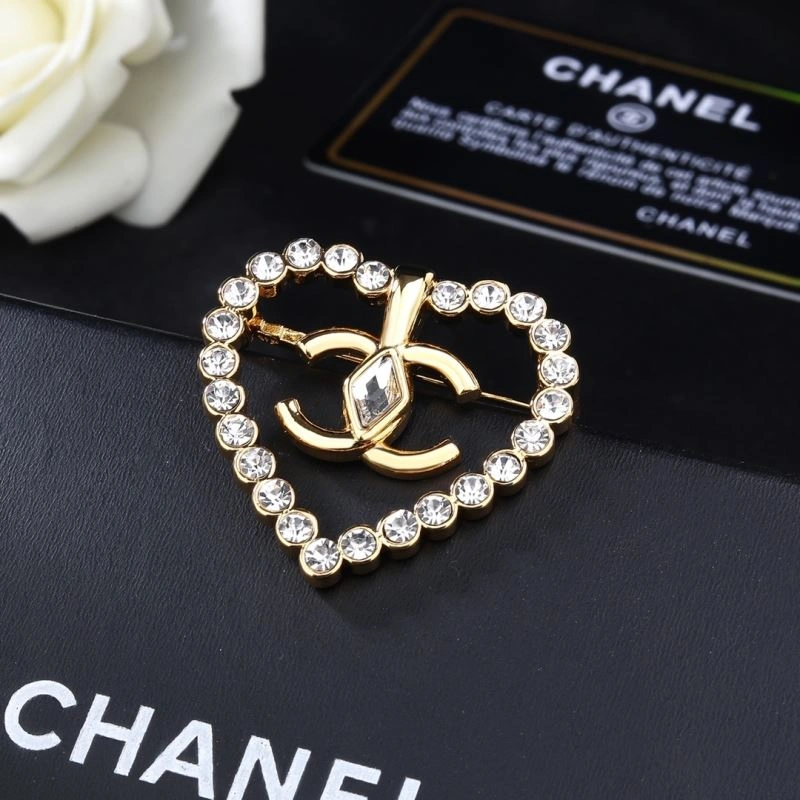 Vibrant Chanel Brooches 228180