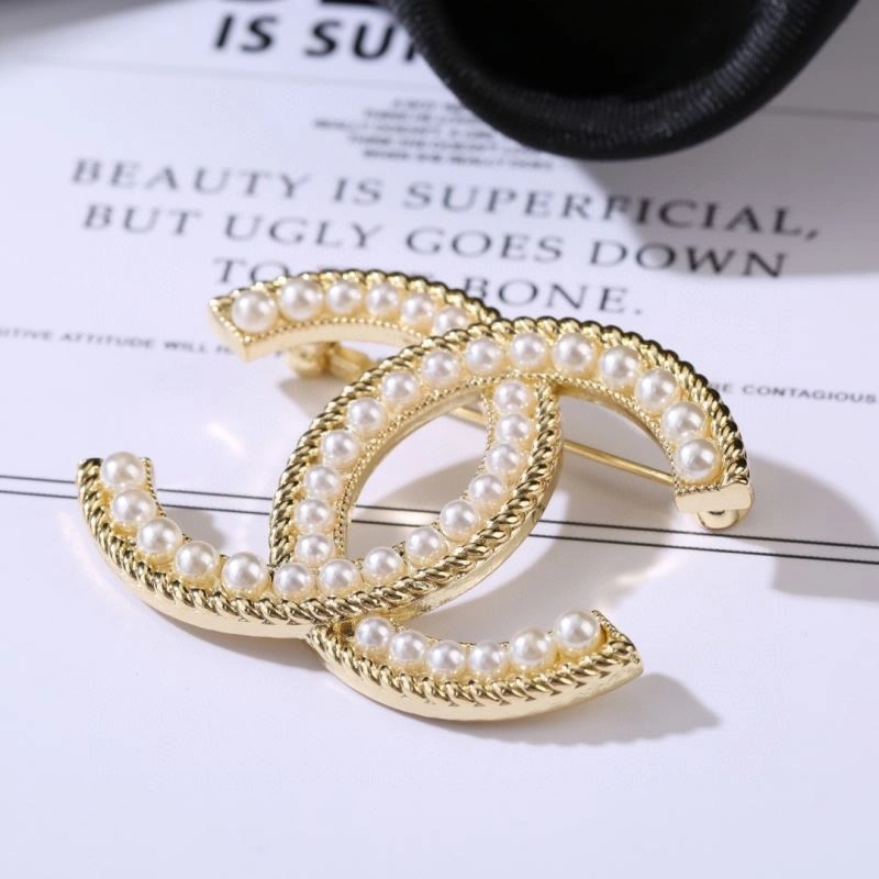 Chanel Brooches Stylish 228197