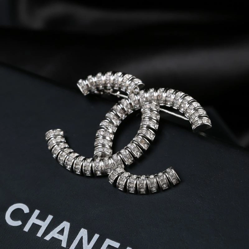 Chanel Brooches Trendy 228187