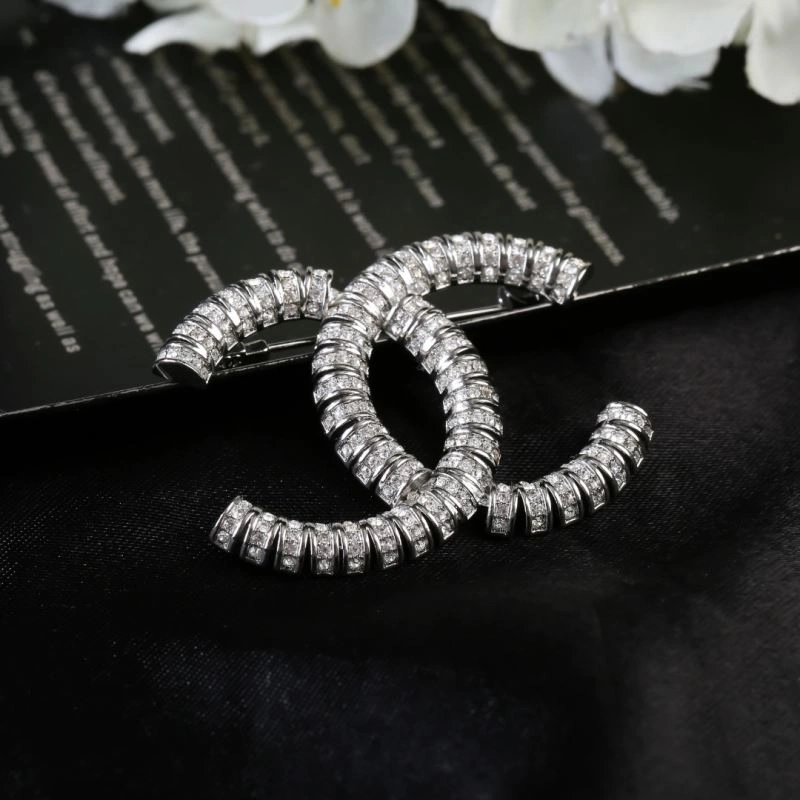 Chanel Brooches Trendy 228187