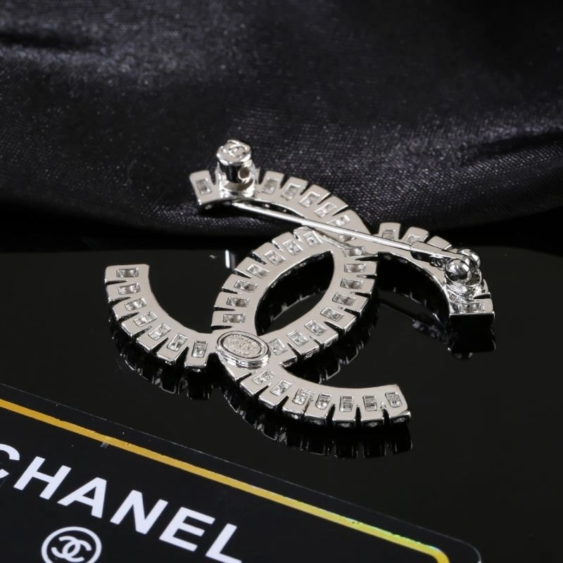 Chanel Brooches Trendy 228187