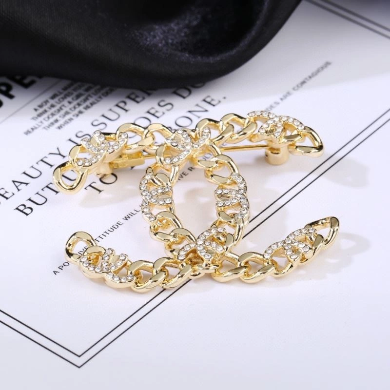 ModernLook Chanel Brooches 228173