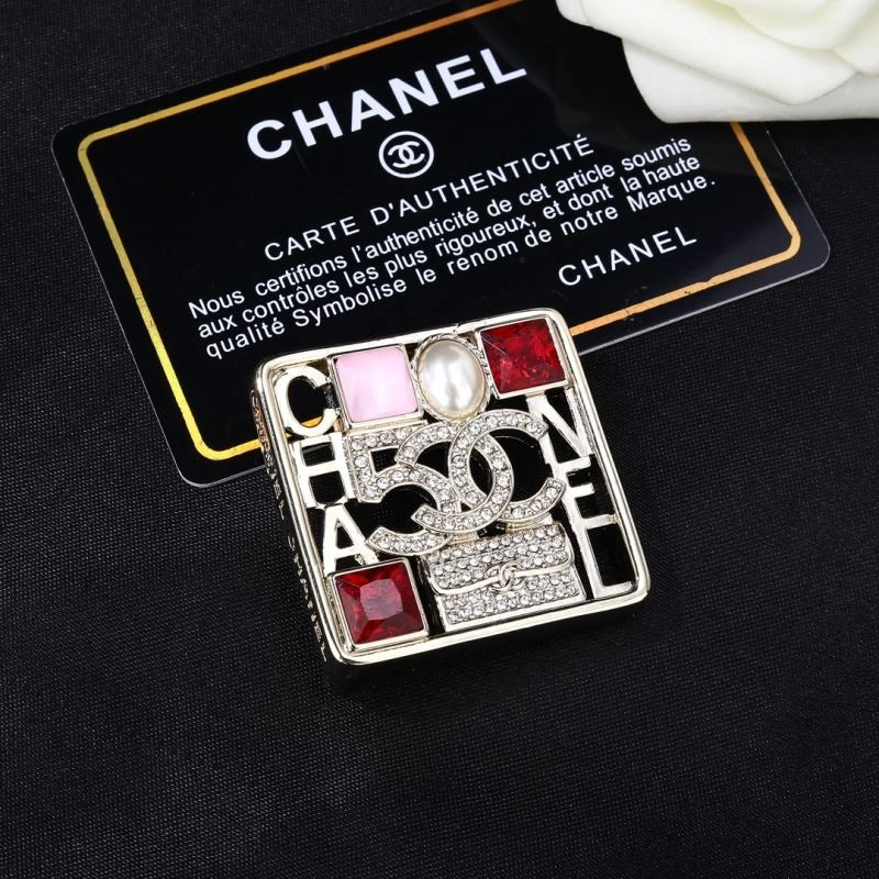 Chanel Brooches Sleek 228218
