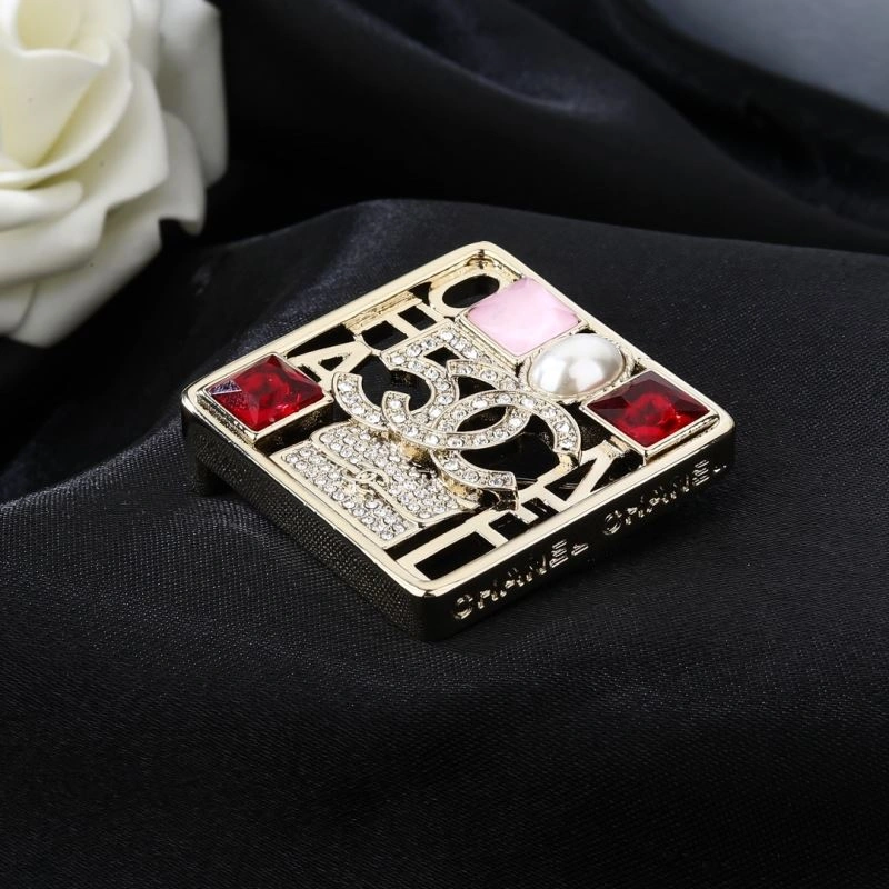Chanel Brooches Sleek 228218