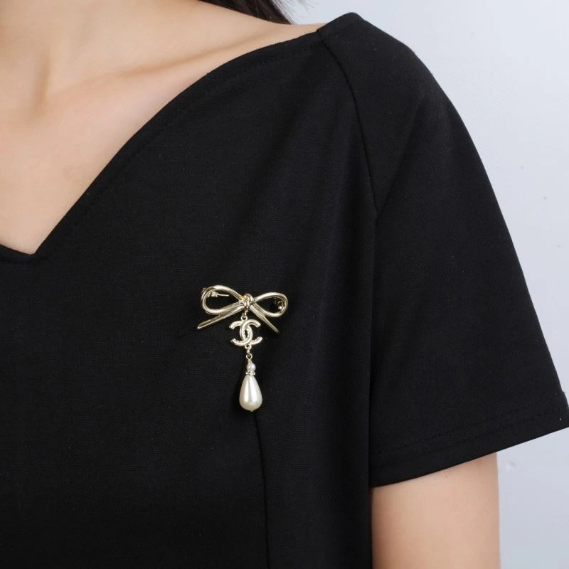 Chanel Brooches RelaxedFit 228199