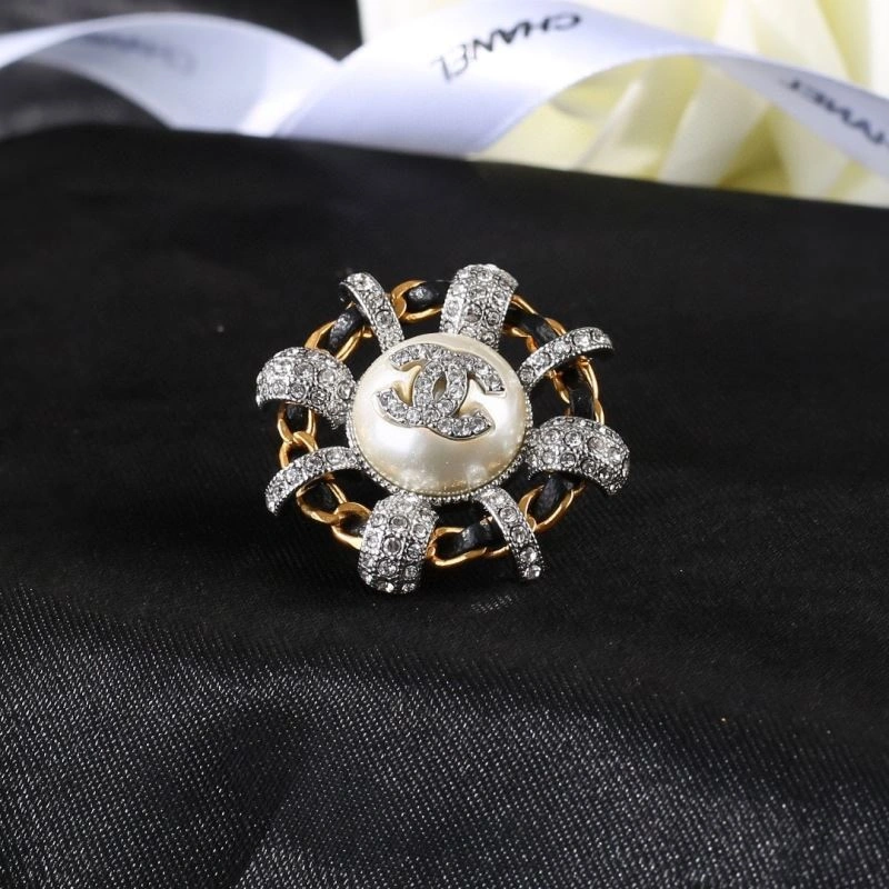 Chanel Brooches Supportive 228154