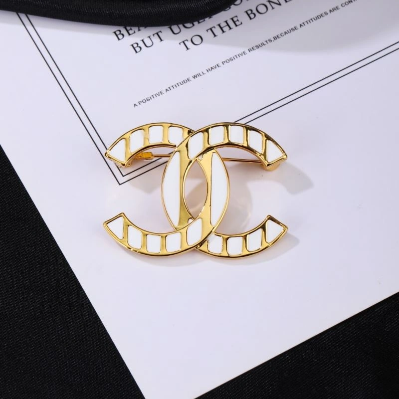 Functional Chanel Brooches 228166