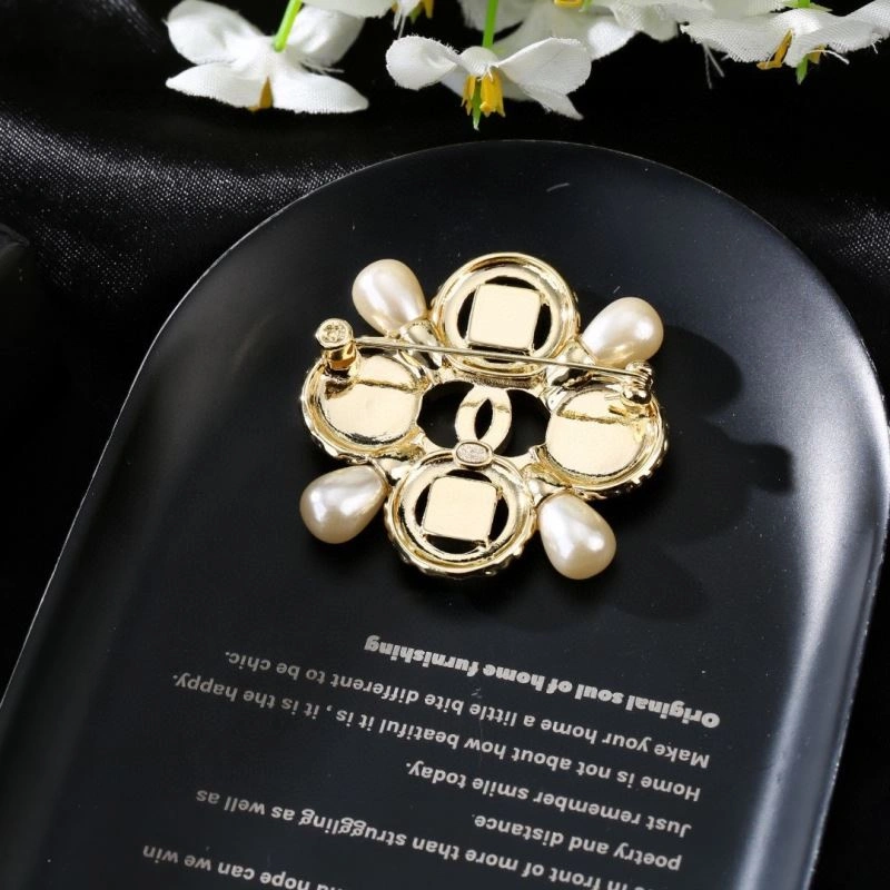 Chanel Brooches Efficient 228144