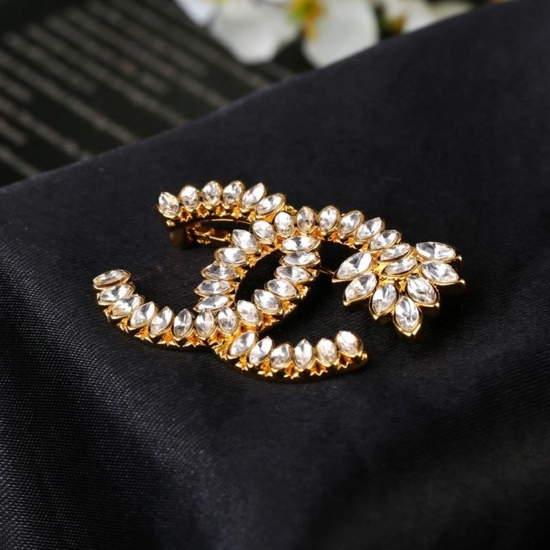 Chanel Brooches Refined 228146