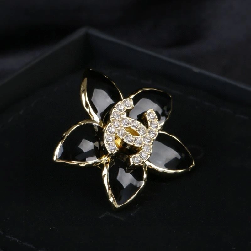 Chanel Brooches Attractive 228153